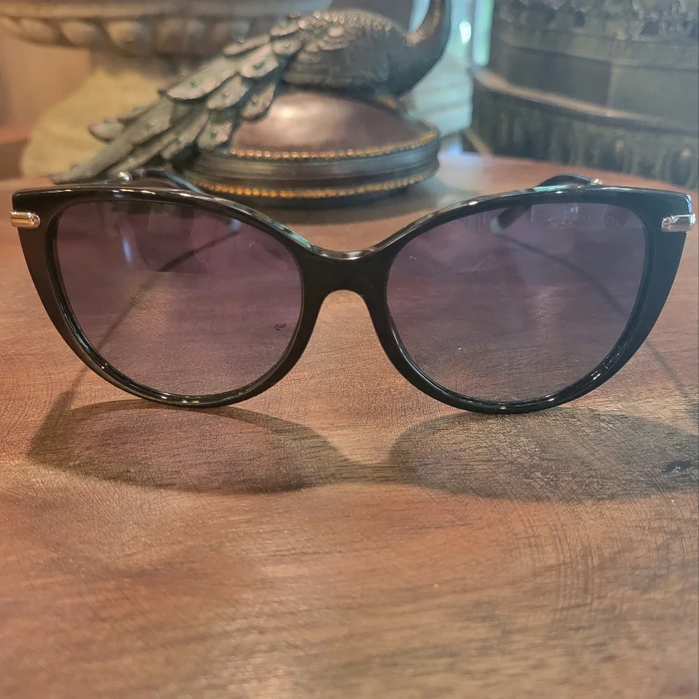 Tiffany & Company Sunglasses TF4178. #348 - Picture 6 of 16